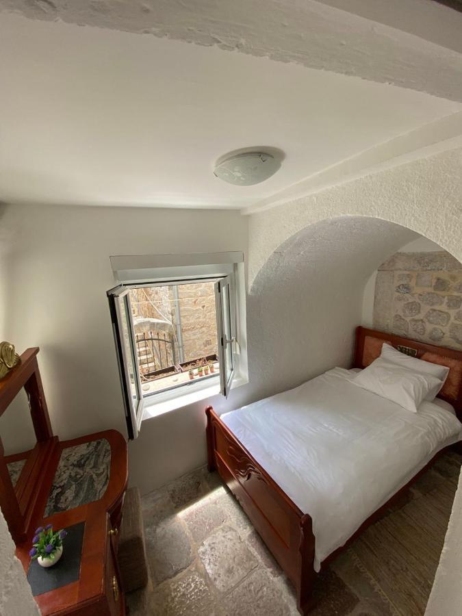 Apartment Ozana Kotor Exterior foto